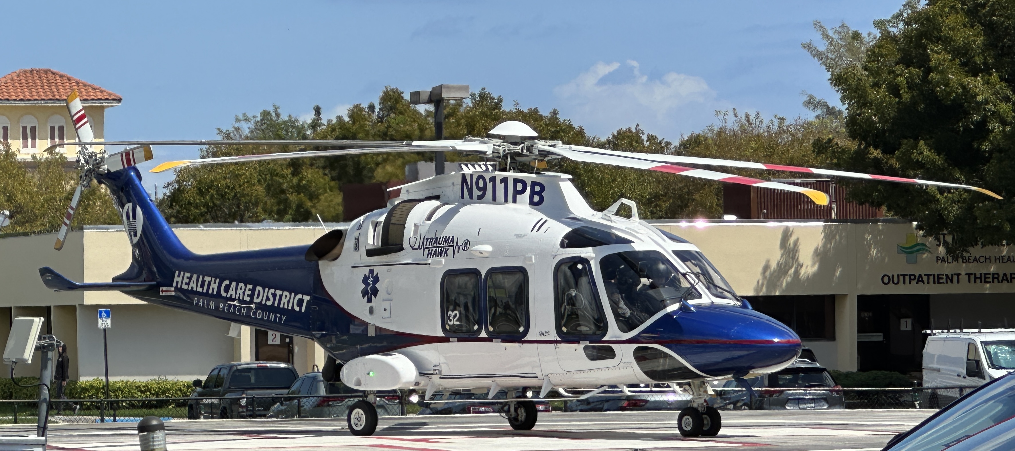 Leonardo AW169